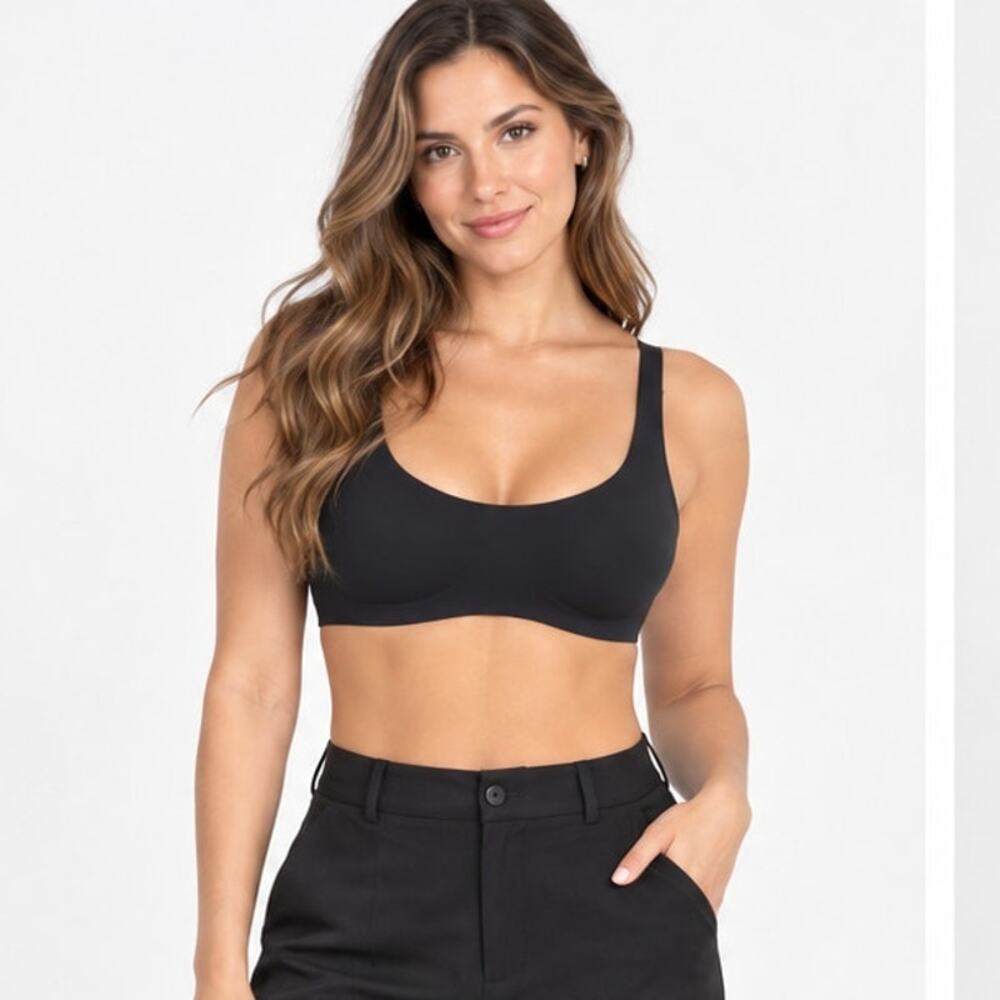 NEW! SKIMS Naked Scoop Bralette XL Onyx Black Wireless Padded Bra